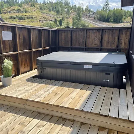 Solvangtoppen - 30 Min Fra Osl - Jacuzzi - 3 Soverom - 6 Senger 3*